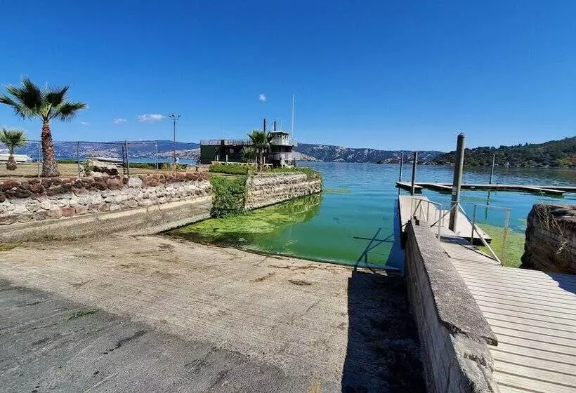 ホテル Clear Lake Vista Resort
