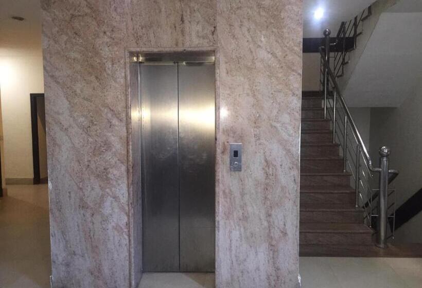 호텔 Dreamz Residency