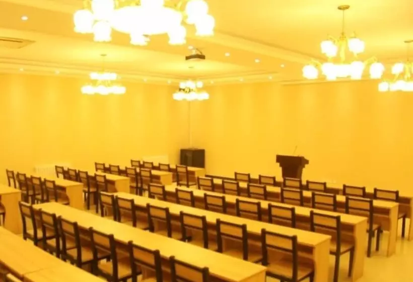 Hotelli Greentree Inn Tianjin Ji County South Yuyang Road Gulou Square Express
