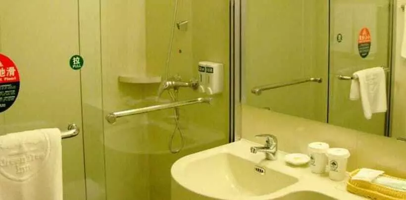 Hotelli Greentree Inn Tianjin Ji County South Yuyang Road Gulou Square Express