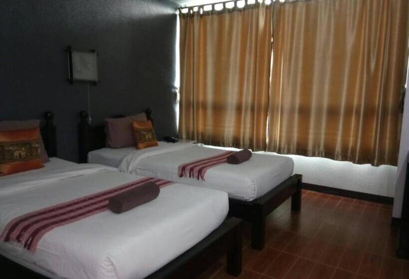 Отель Kmkwanphayao