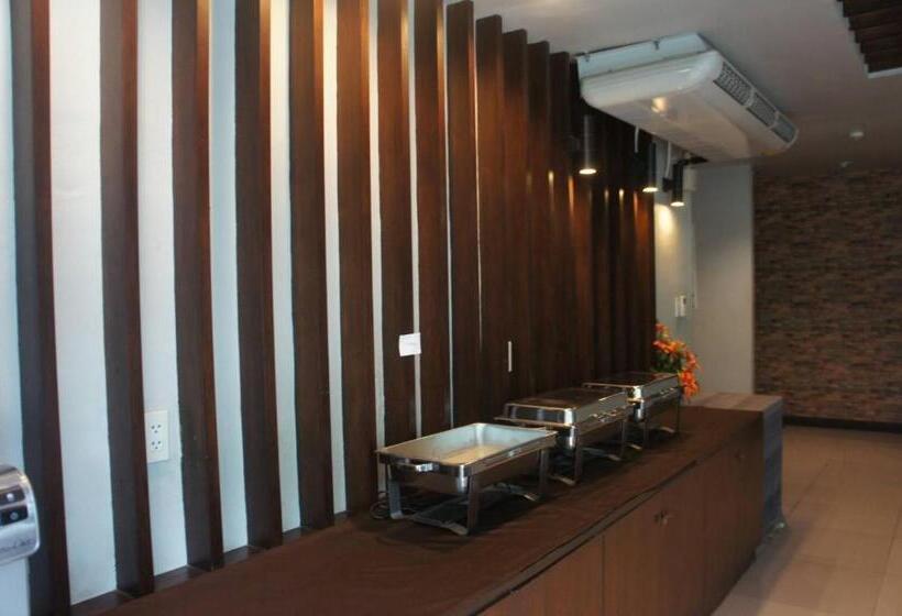 Отель Kmkwanphayao