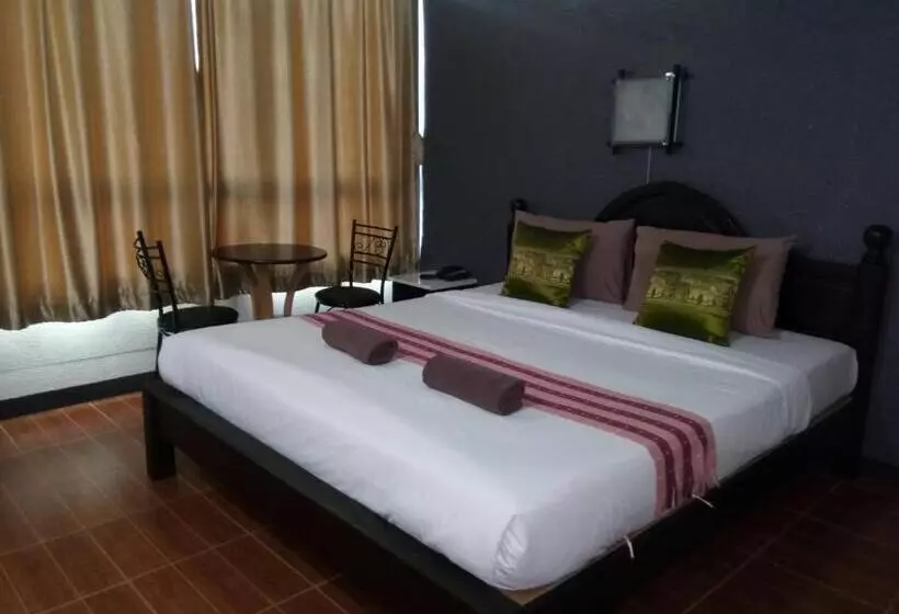 هتل Kmkwanphayao