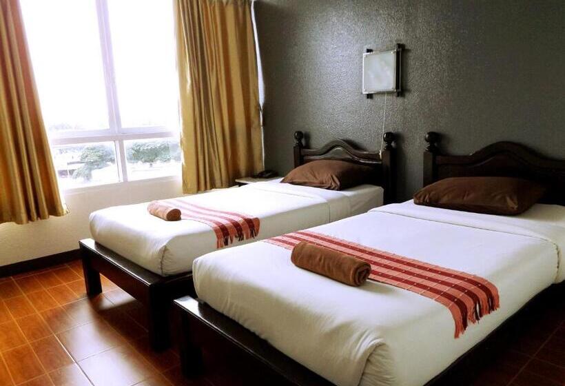 Отель Kmkwanphayao