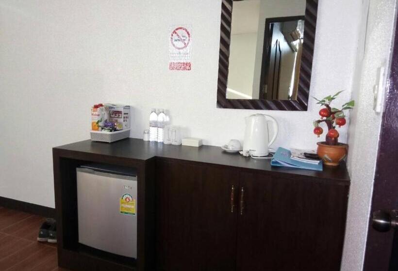 Отель Kmkwanphayao