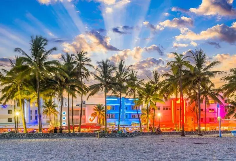 Hotelli Park Royal Miami Beach