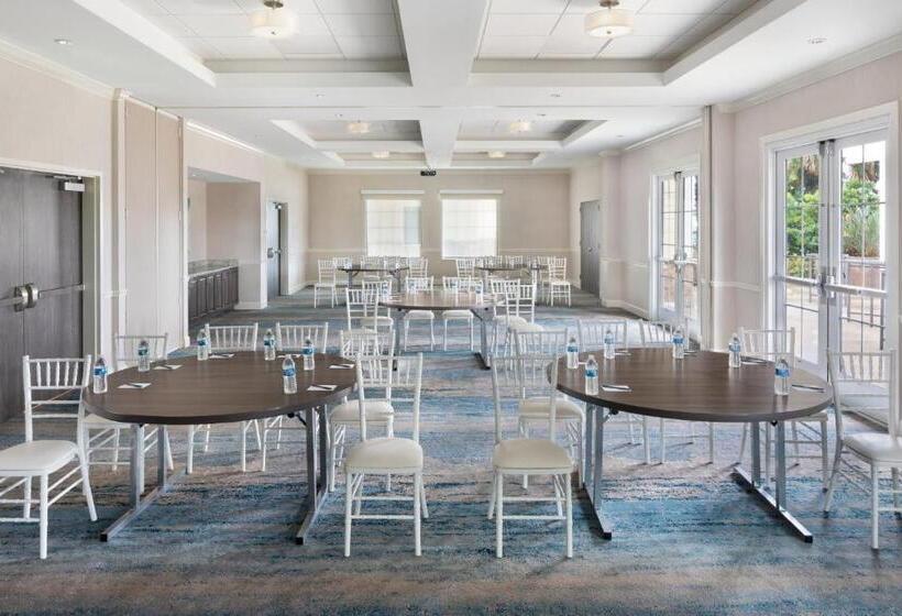 Отель Springhill Suites By Marriott New Smyrna Beach