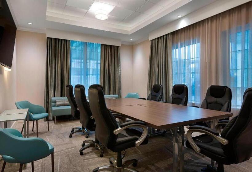 Отель Springhill Suites By Marriott New Smyrna Beach