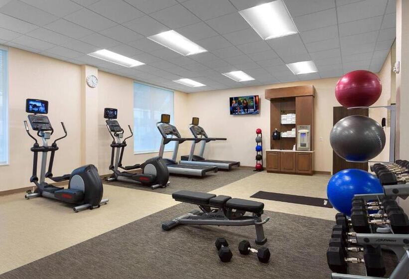 Отель Springhill Suites By Marriott New Smyrna Beach