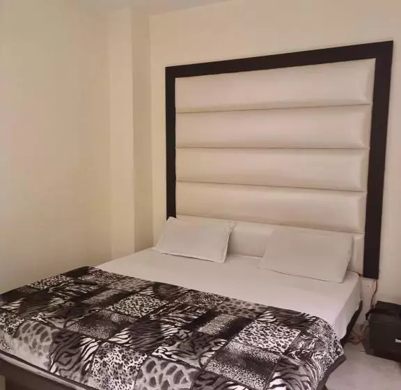 Hotelli Star Inn