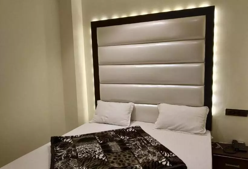 Hotelli Star Inn
