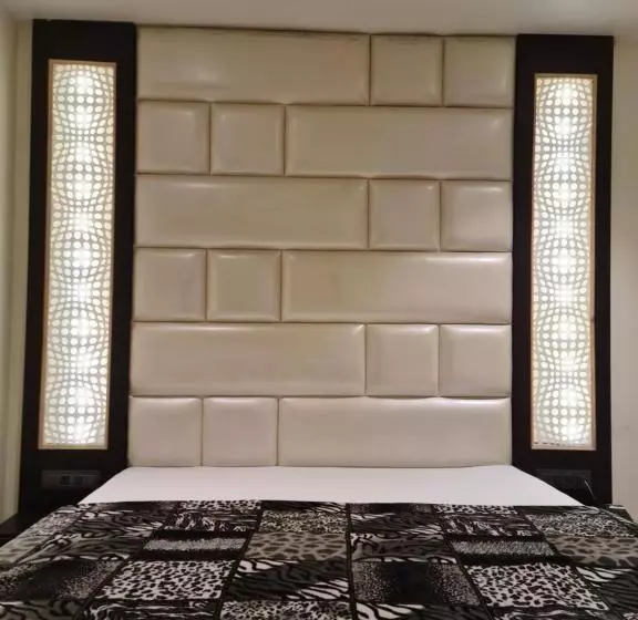 Hotelli Star Inn