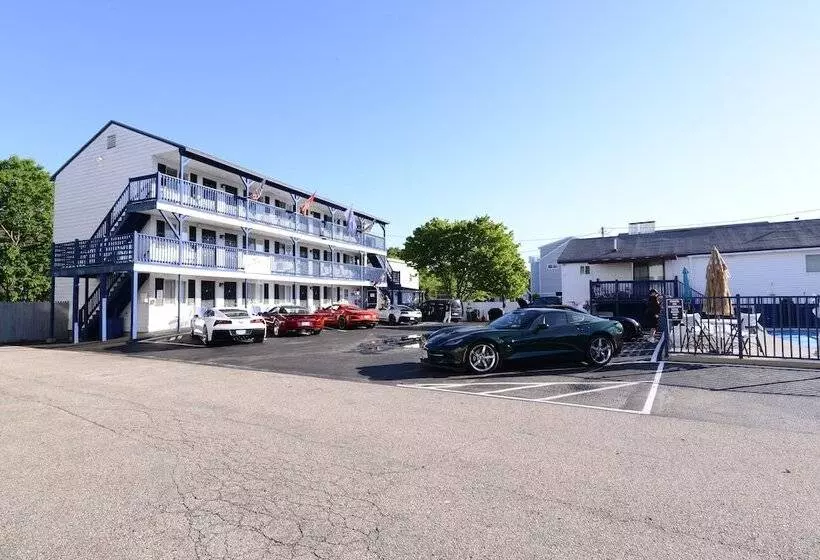 Island View Motel