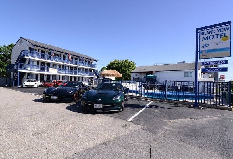 Island View Motel
