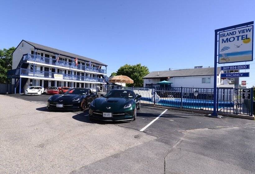 Island View Motel
