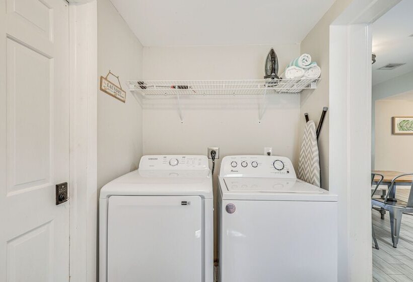 Ft Lauderdale Home: Ideal For Work, Leisure & Fun!