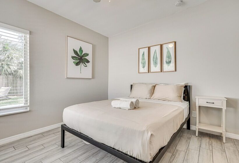 Ft Lauderdale Home: Ideal For Work, Leisure & Fun!