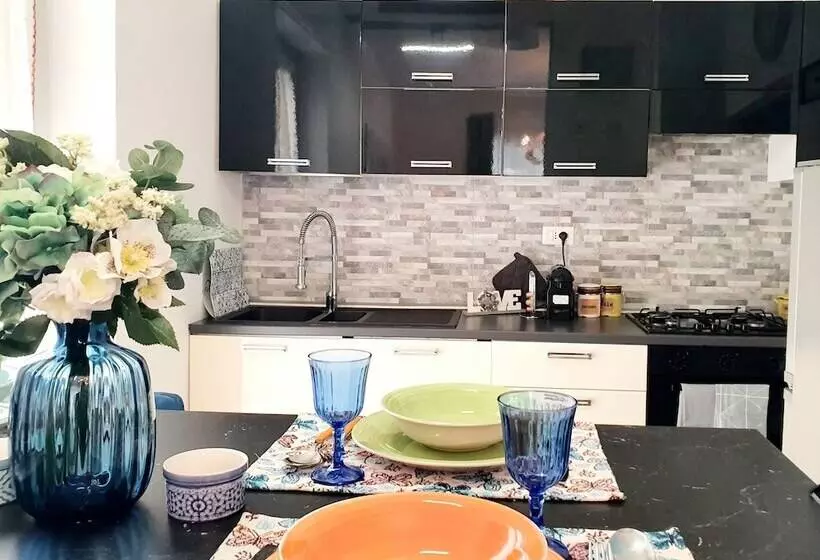 Majatalo Lemon Sunshine Apartment