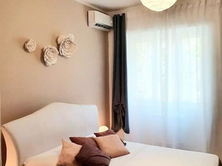 Majatalo Lemon Sunshine Apartment