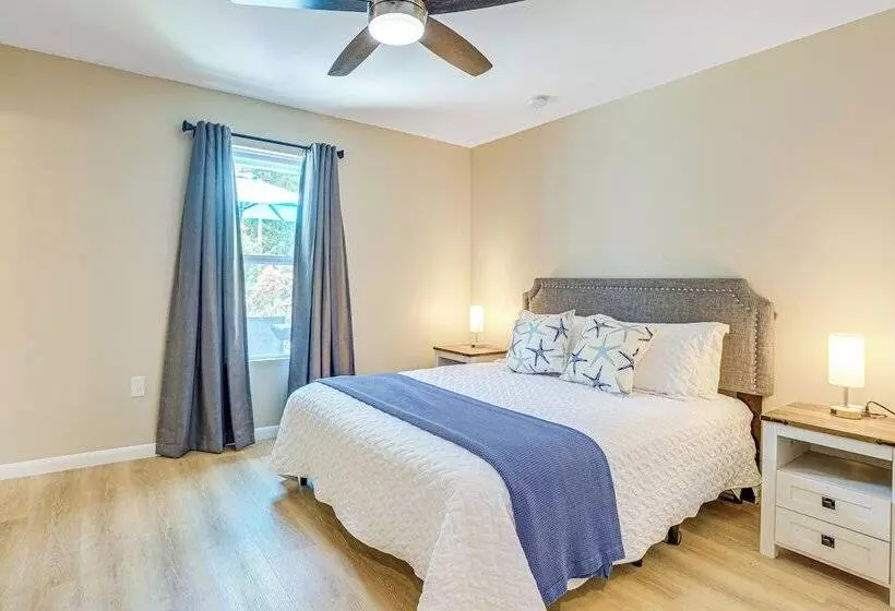 Port St Lucie Home W/ Patio + Grill: 7 Mi To Beach