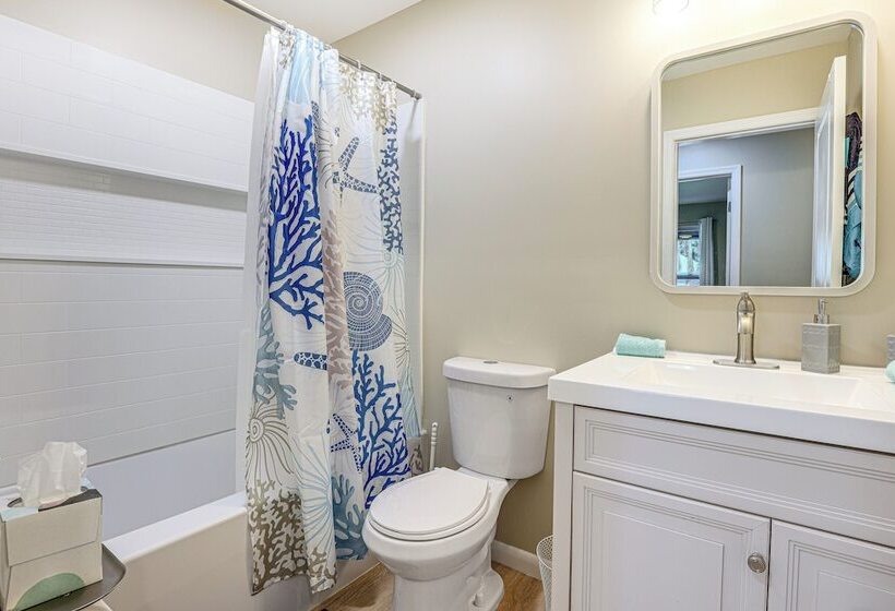 Port St Lucie Home W/ Patio + Grill: 7 Mi To Beach