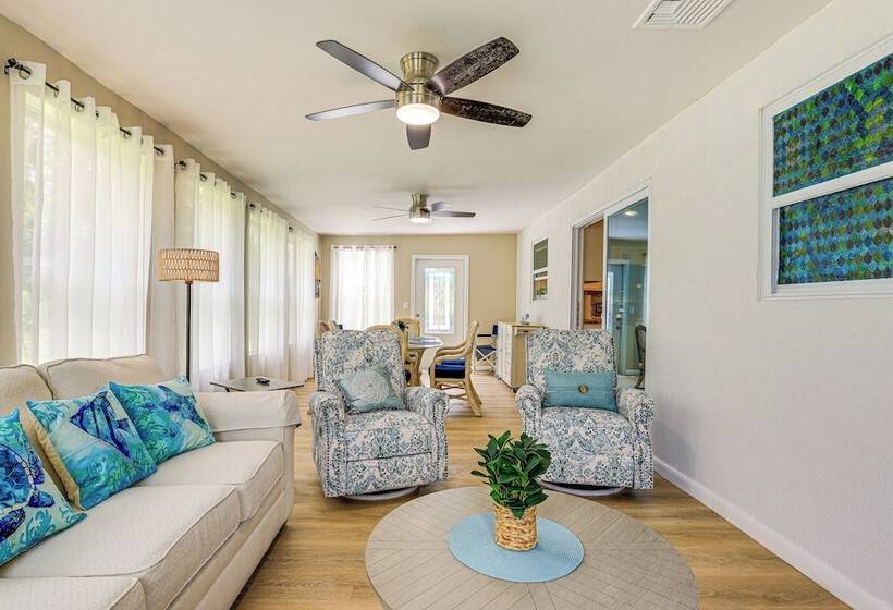 Port St Lucie Home W/ Patio + Grill: 7 Mi To Beach