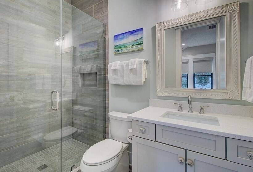 4 36th Avenue By Avantstay Chef S Kitchen, Rooftop & Pool!