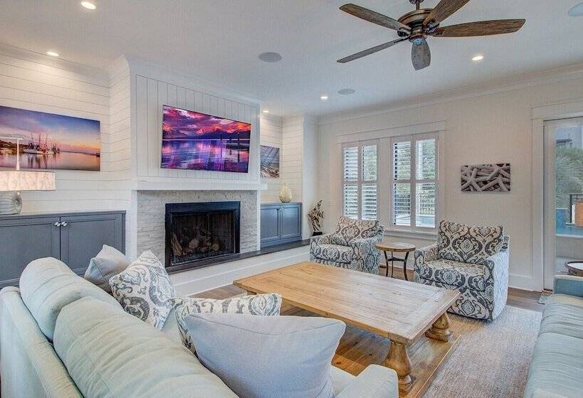 4 36th Avenue By Avantstay Chef S Kitchen, Rooftop & Pool!