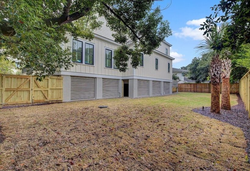 4 36th Avenue By Avantstay Chef S Kitchen, Rooftop & Pool!