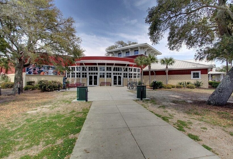 4 36th Avenue By Avantstay Chef S Kitchen, Rooftop & Pool!