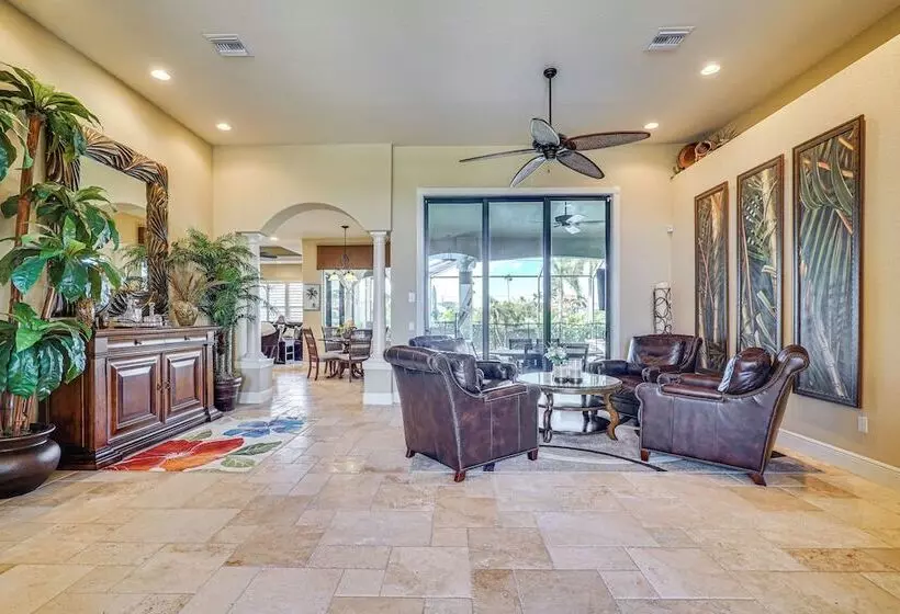 3 Mi To Beach: Cape Coral Escape W/ Private Pool