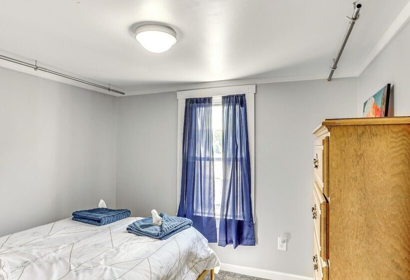 Charming Family Home: Walk To Downtown Bellefonte!