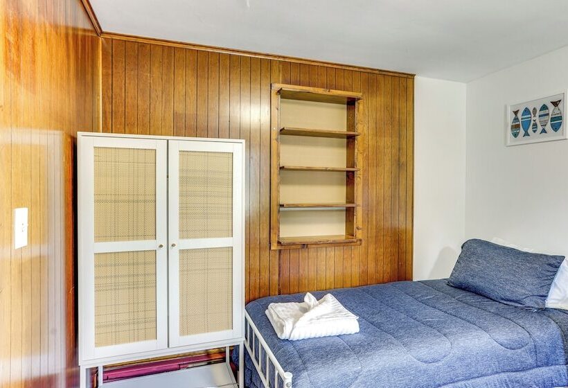 Charming Family Home: Walk To Downtown Bellefonte!