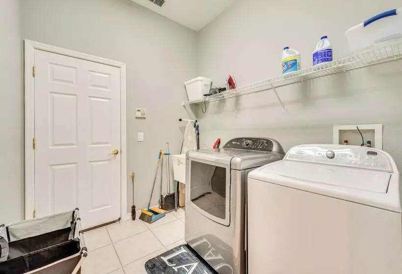 20 Mi To Disney: Family Home W/ Pool In Davenport