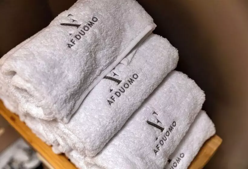 هتل Af Duomo   Milano Luxury Suites