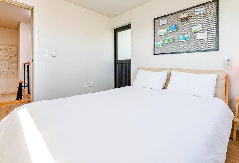 Jeju Damongchae Pension