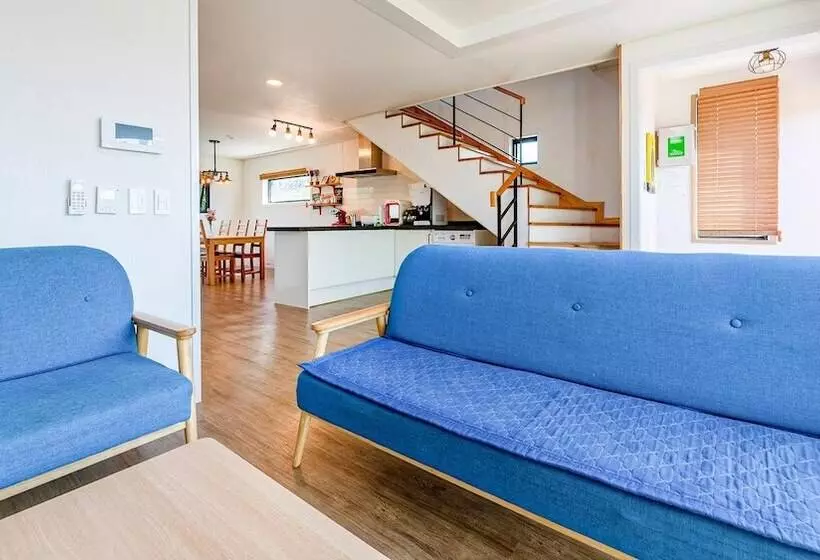 Jeju Damongchae Pension