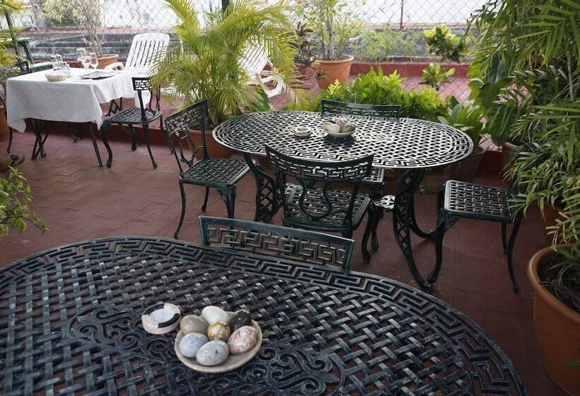 پانسیون Amigos De Barcelo