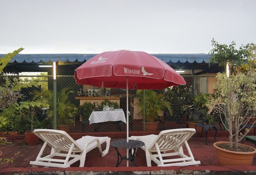 پانسیون Amigos De Barcelo