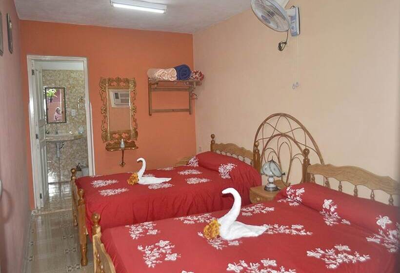 پانسیون Casa Olga Lidia Y Maqueira