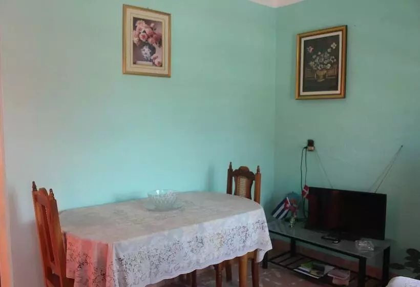 ペンション Hostal Altos De Nazareno