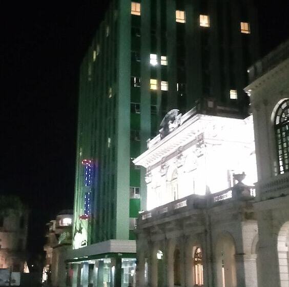 پانسیون Hostal Altos De Nazareno