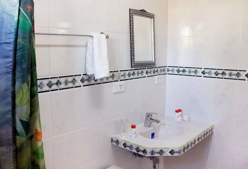 ペンション Hostal Alvarez Trinidad