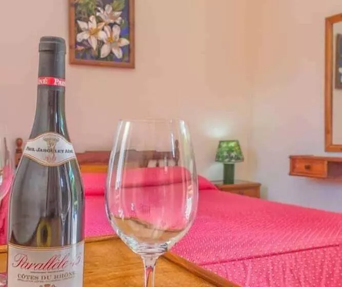 ペンション Hostal Finca Aurora