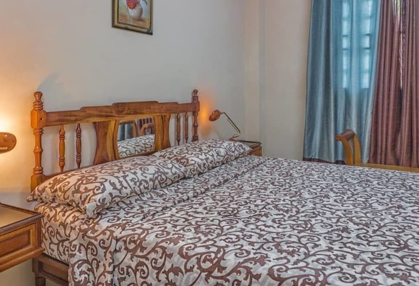 پانسیون Hostal Finca Aurora