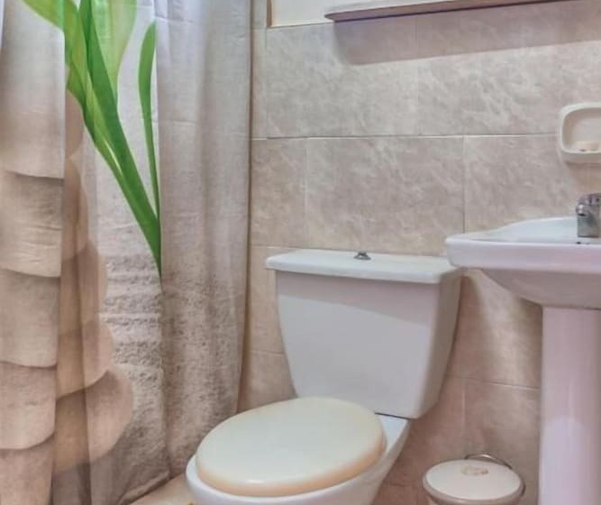 پانسیون Hostal Finca Aurora