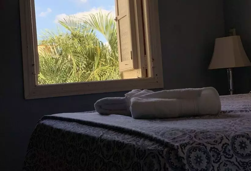 ペンション Hostal La Casona Holguin