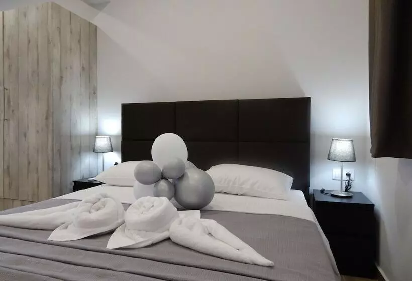 Majatalo Nioplias Luxury Apartments Pefkohori
