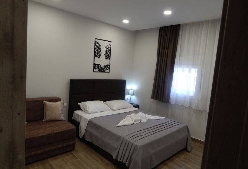 פנסיון Nioplias Luxury Apartments Pefkohori