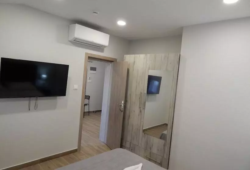 Majatalo Nioplias Luxury Apartments Pefkohori